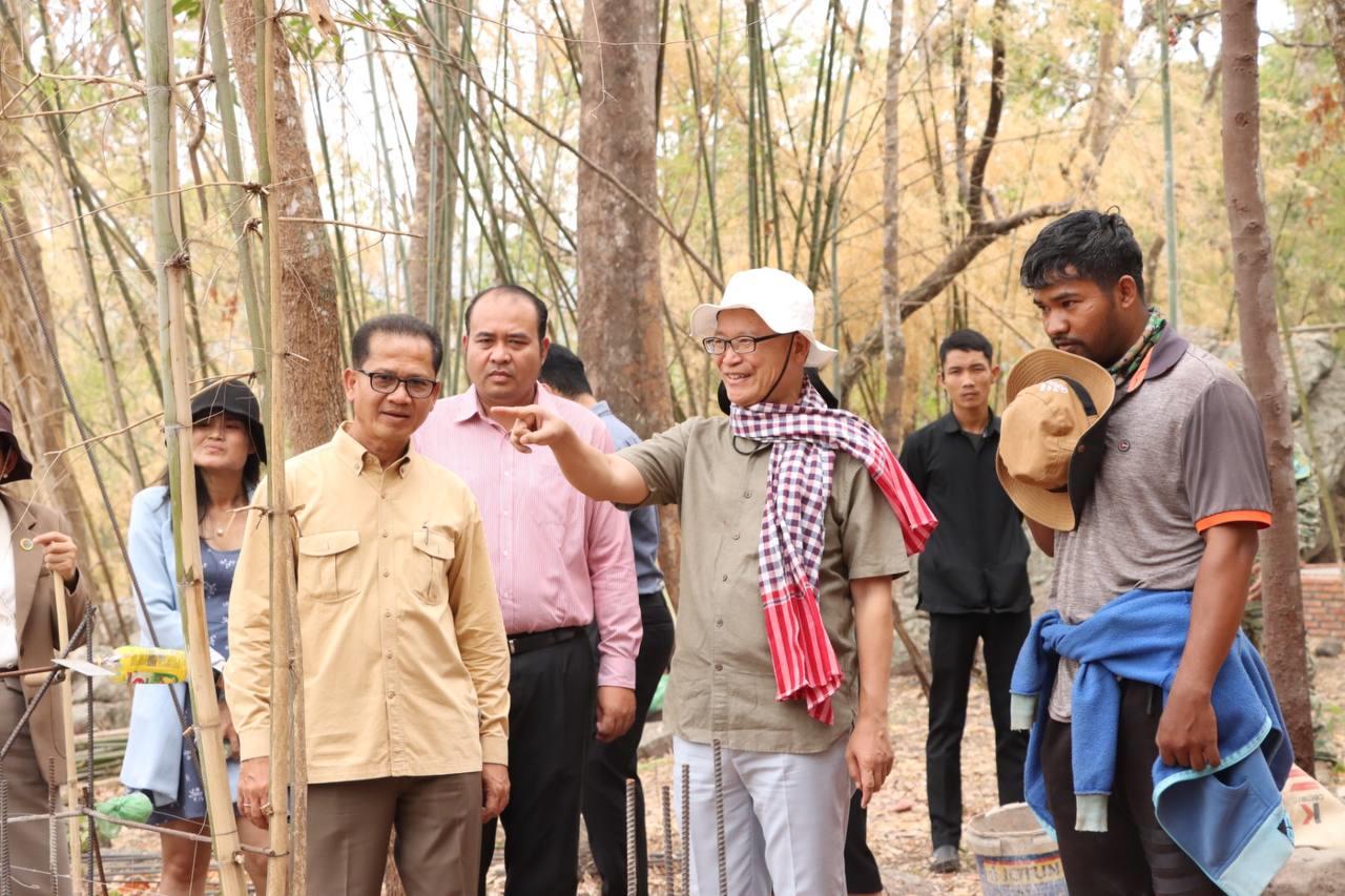 រដ្ឋមន្រ្តីក្រសួងបរិស្ថាន បំផុសចលនាស្អាត ចរណៃភាពបៃតង និងចីរភាព ដើម្បីលើកស្ទួយជីវភាពប្រជាសហគមន៍