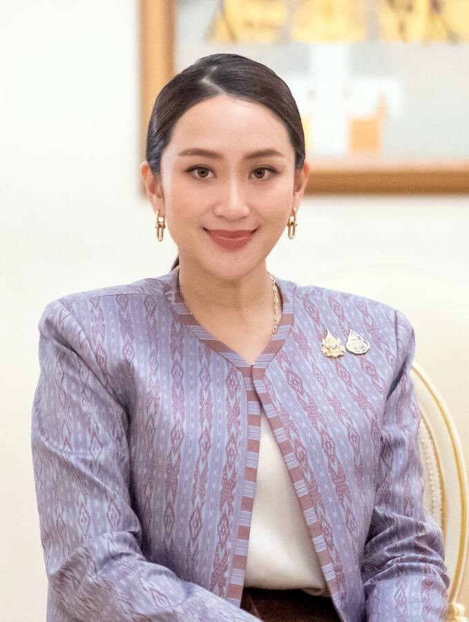 លោកជំទាវ ផែថងថាន នាយករដ្ឋមន្រ្តីថៃនឹងចាប់ផ្តើមអញ្ជើញមកបំពេញ ទស្សនកិច្ចនៅកម្ពុជានៅថ្ងៃនេះ