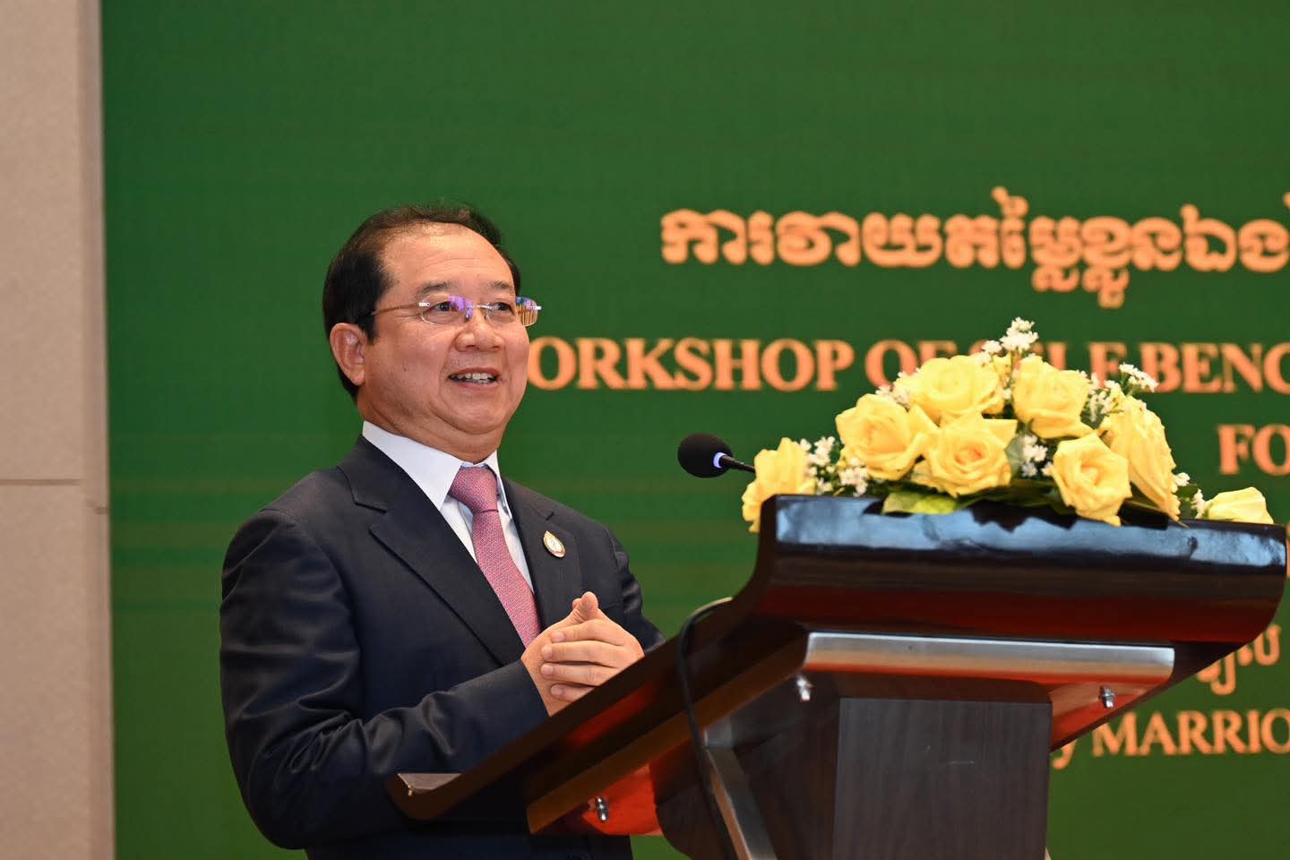 រដ្ឋមន្ដ្រីសុខាភិបាល ស្នើដល់ឆ្មបទូទាំងប្រទេស ត្រូវពង្រឹងសមត្ថភាព និងក្រមសីលធម៌វិជ្ជាជីវៈ ដើម្បីជួយសង្រ្គោះ និងថែទាំសុខភាពមាតា ទារក និងកុមារ ប្រកបដោយភាពកក់ក្ដៅ និងជឿជាក់