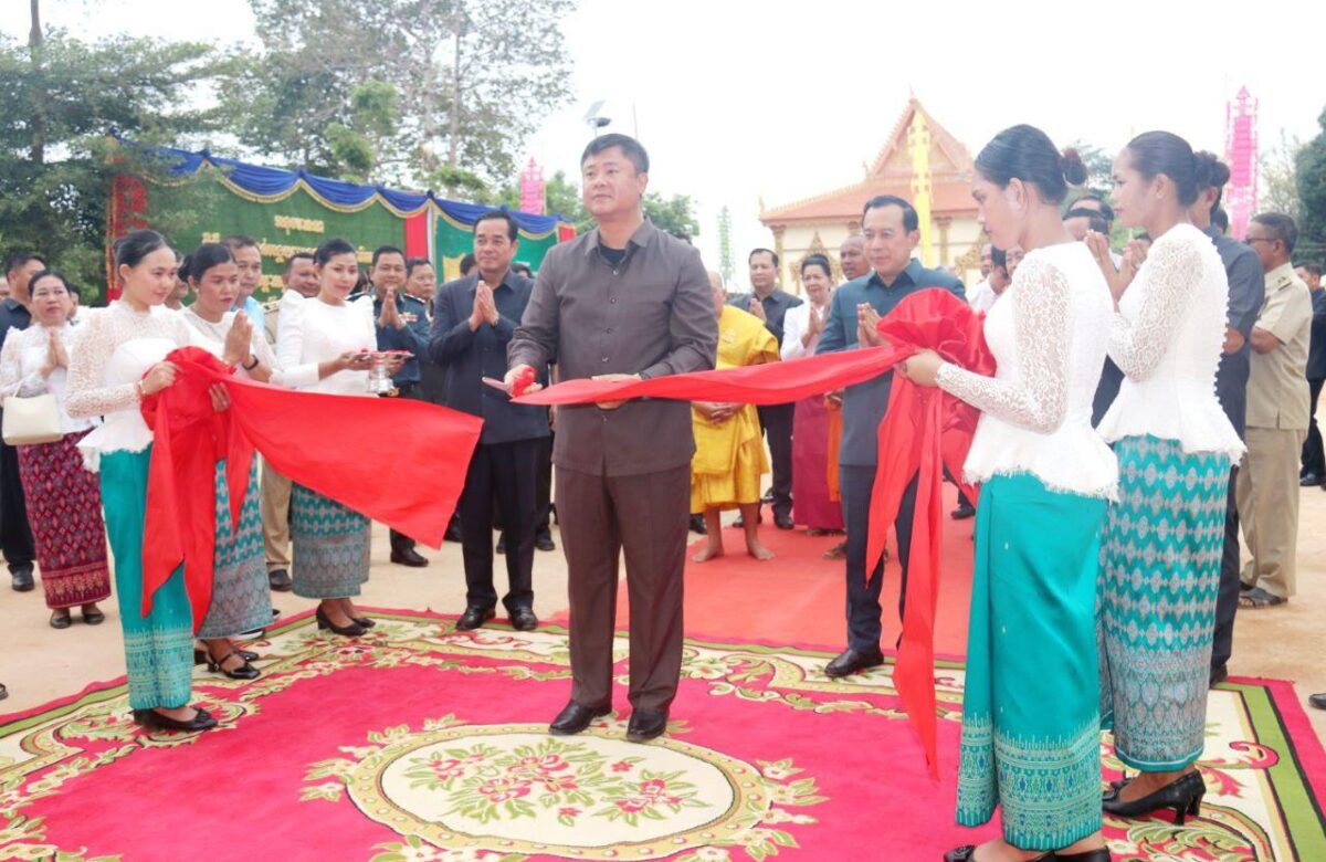 ឯកឧត្តម ហ៊ុន ម៉ានិត អញ្ជើញបញ្ចុះខណ្ឌសីមា និងសម្ភោធឆ្លងសមិទ្ធផលនានា ក្នុងវត្តឥន្ទមុនីវ័ន ហៅវត្តស្រែអំពៅ ក្នុងមូលដ្ឋានខេត្តកំពង់ចាម