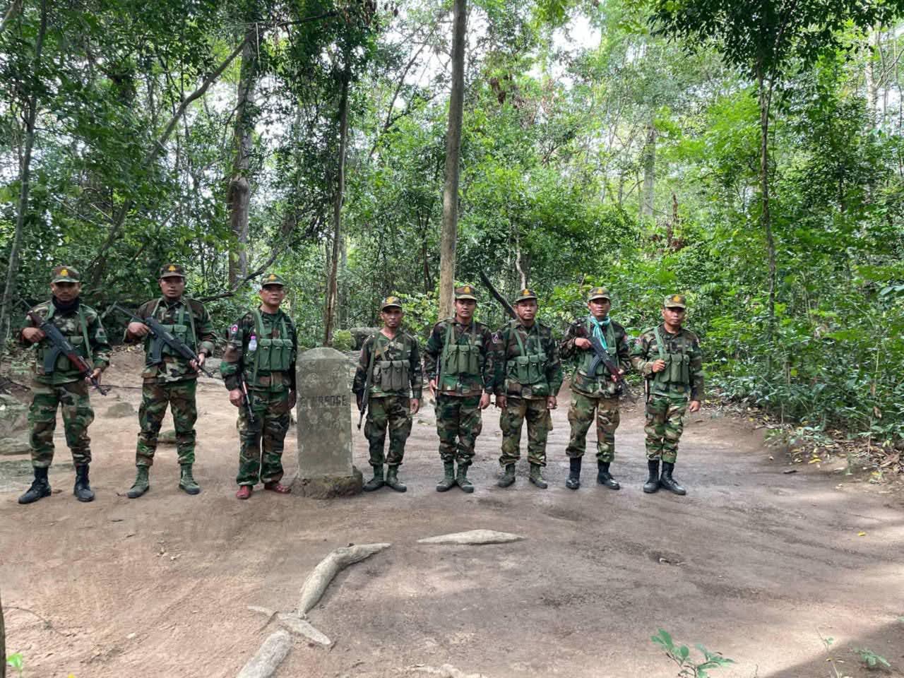 កងពលតូចថ្មើរជើងលេខ៤២ បន្តចាត់តាំងកម្លាំងចេញល្បាតសហការណ៍ត្រួតពិនិត្យ ក្នុងភូមិសាស្រ្តទទួលខុសត្រូវ