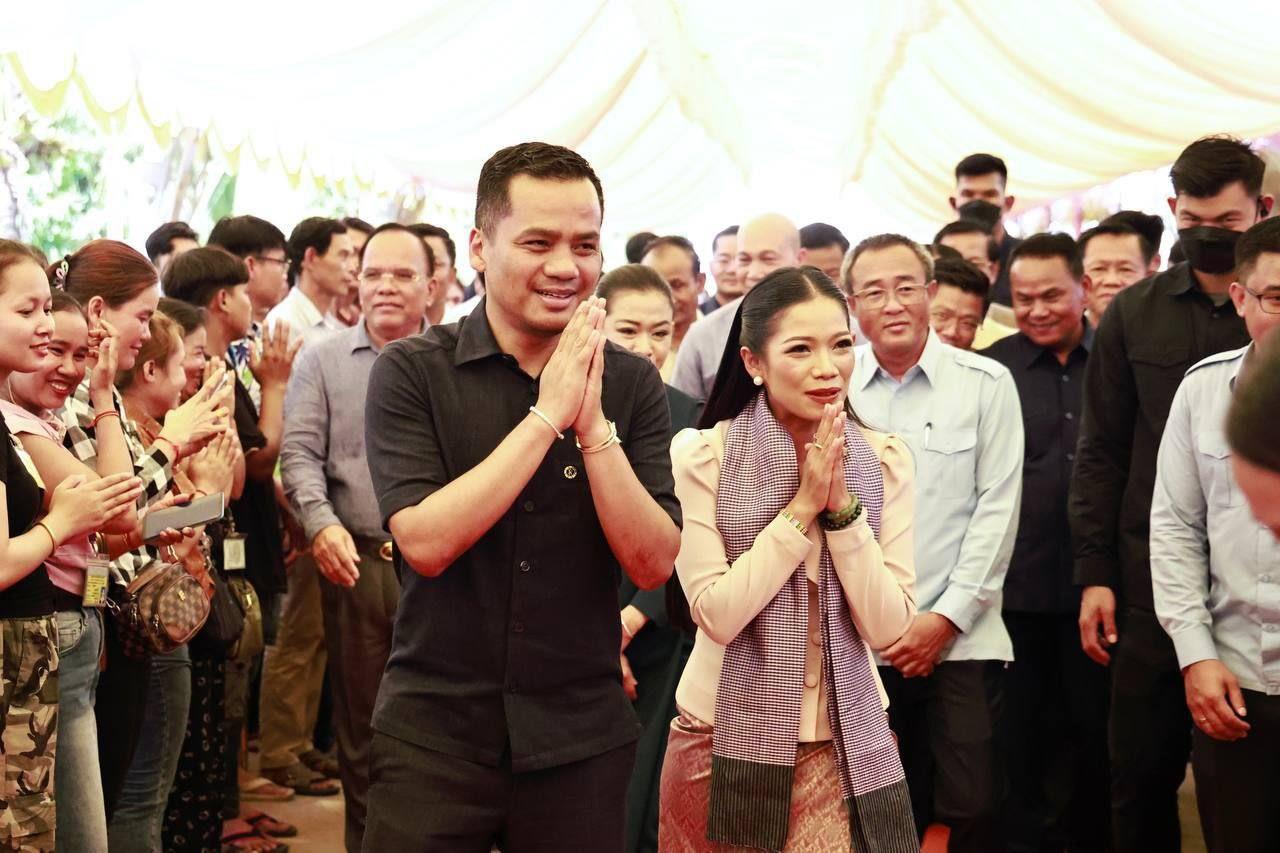 ឯកឧត្តមអភិសន្តិបណ្ឌិត ស សុខា អំពាវនាវឱ្យកម្មករ កម្មការិនី នៅស្រុកកំចាយមារ ចូលរួមការពារសន្តិភាព បំពេញការងារឱ្យល្អ និងចូលរួមសកម្មភាពវិជ្ជមានក្នុងសង្គម