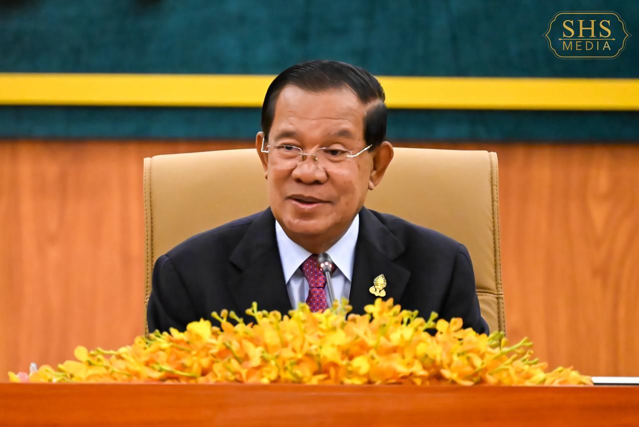 សម្តេចតេជោ ហ៊ុន សែន អំពាវឱ្យពលករខ្មែរត្រឡប់មកមាតុភូមិវិញ មុនអាជ្ញាធរថៃ ដេញចេញឬប្រមាថ, អ្នកណាក៏ដោយឱ្យតែខ្មែរ ទោះមានឯកសារ ឬគ្មានឯកសារ ក៏រាជរដ្ឋាភិបាលទទួលយកទាំងអស់