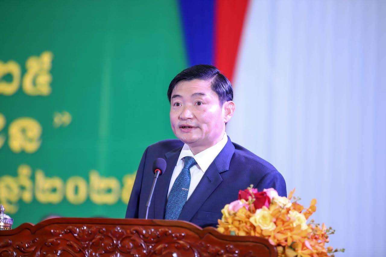 ឯកឧត្តម ហេង សួរ៖ ការអភិវឌ្ឍធនធានមនុស្ស គឺជាកត្តាគន្លឹះសម្រាប់ទ្រទ្រង់ការអភិវឌ្ឍ វិស័យឧស្សាហកម្ម ការលើកកម្ពស់ភាពប្រកួតប្រជែង និងការជំរុញកំណើនសេដ្ឋកិច្ច ប្រកបដោយបរិយាបន្ន និងភាពធន់នឹងវិបត្តិ