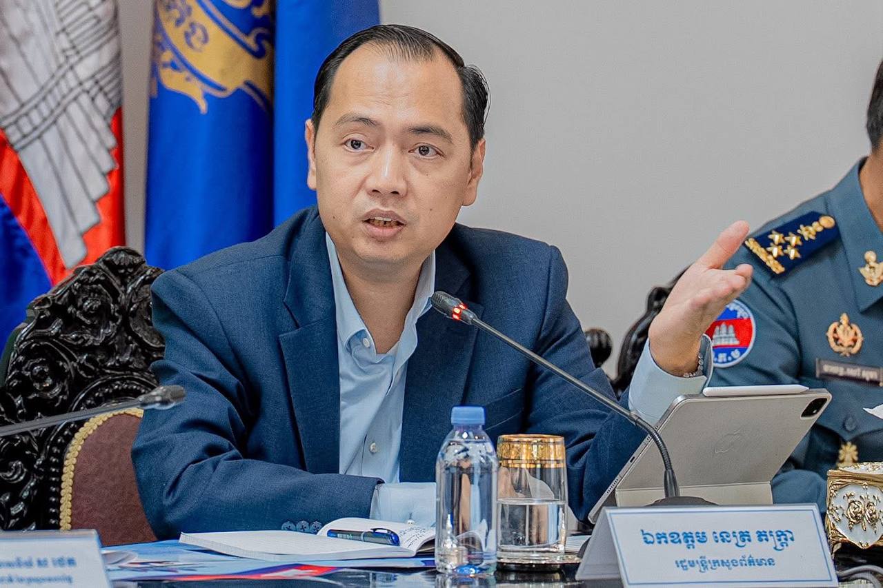 រដ្ឋមន្ត្រីក្រសួងព័ត៌មាន អំពាវនាវឱ្យប្រយ័ត្នលើការទទួលព័ត៌មានស្ថានការណ៍ព្រំដែន ព្រោះមានជនមួយចំនួនបង្កើត​ព័ត៌មានក្លែងក្លាយ ដើម្បីបានចំនួន likes, shares, views